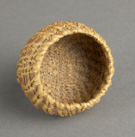 unknown%2C%20%3Cb%3E%3Ci%3E%20Basket%3C%2Fi%3E%3C%2Fb%3E%2C%20ca.%201920%2C%20pine%20needles%20and%20raffia%2C%20Gift%20of%20Priscilla%20Hagan%2C%20no%20known%20copyright%20restrictions%2C%201998.23.9